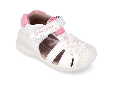 Odinės basutės mergaitėms