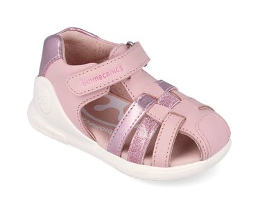 Odinės basutės mergaitėms