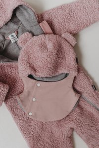 Merino vilnos šalmas THEO